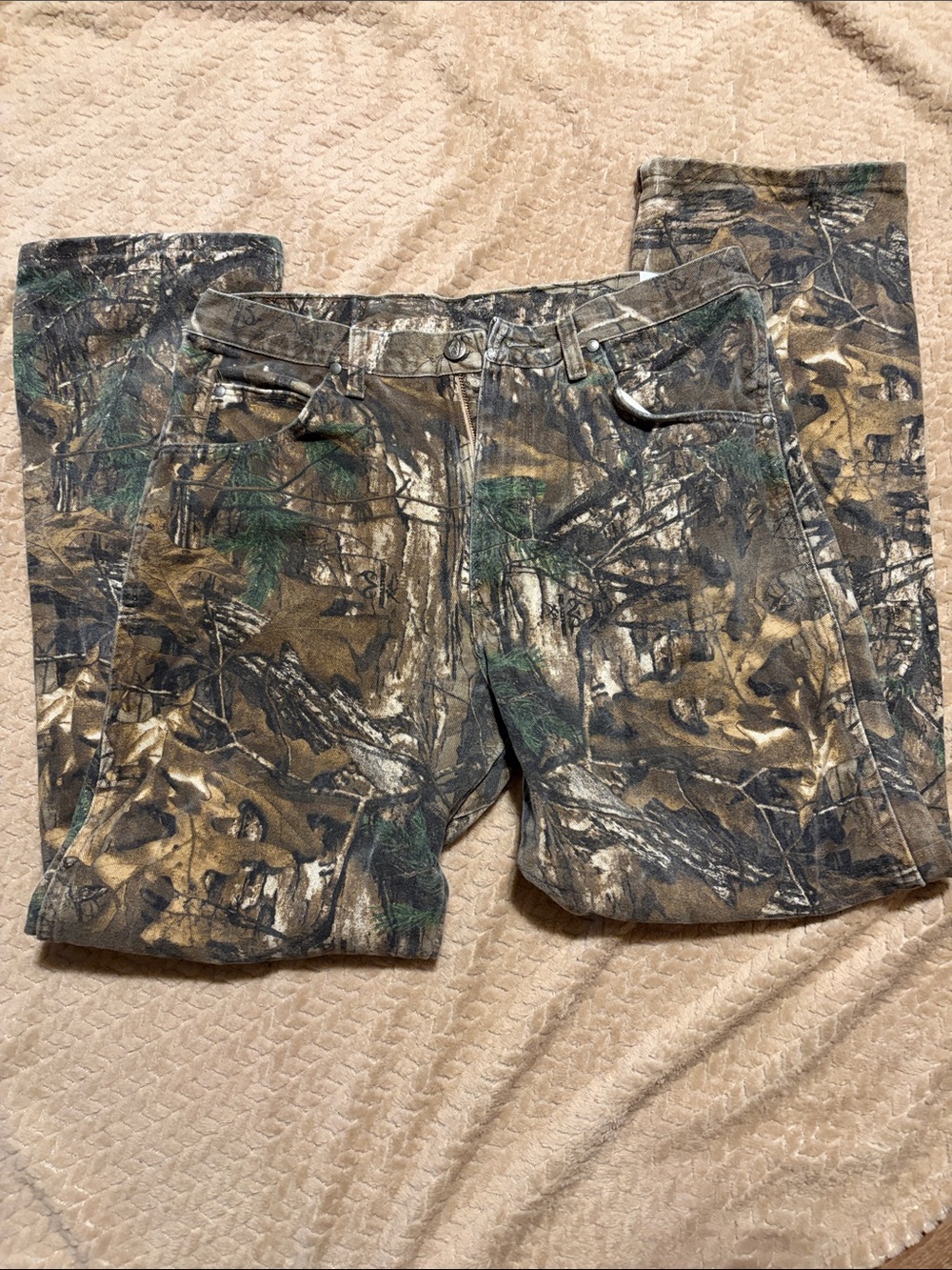 Mens Camo Print Pants in Brown and Green